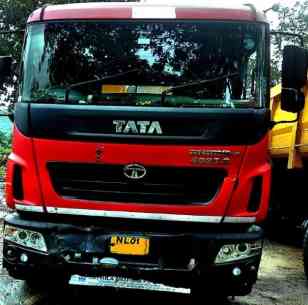 Tata Prima 4023 Images